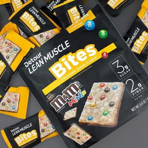 Detour Lean Muscle M&M’s Bites: Mini Candy Protein Bars!⠀