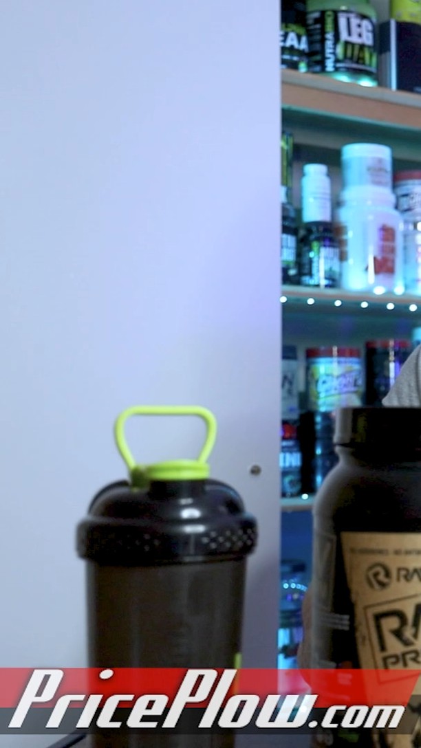 COOKIES N CREAM SHOWDOWN | @getrawnutrition vegan vs whey isolate