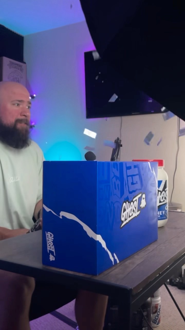 @ghostlifestyle x @oreo BIRTHDAY CAKE EDITION