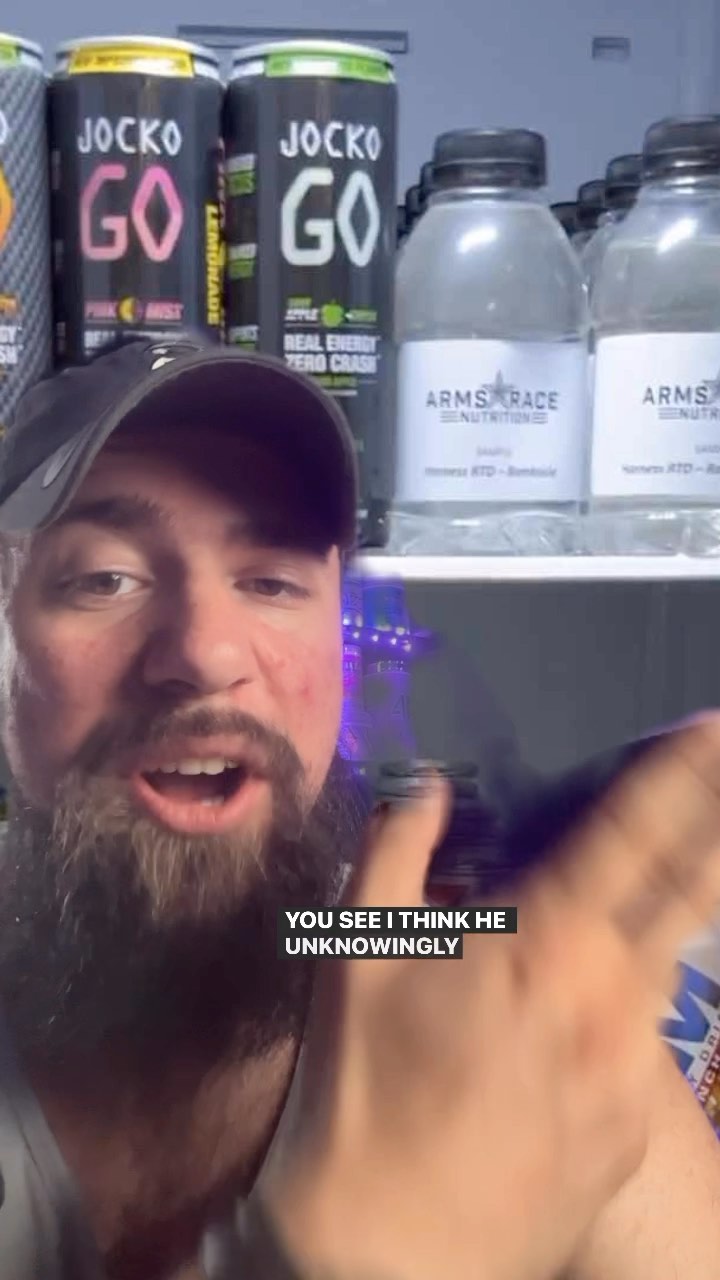 @dougmillerpro giving us a sneak peek at the new @armsracenutrition RTD flavors